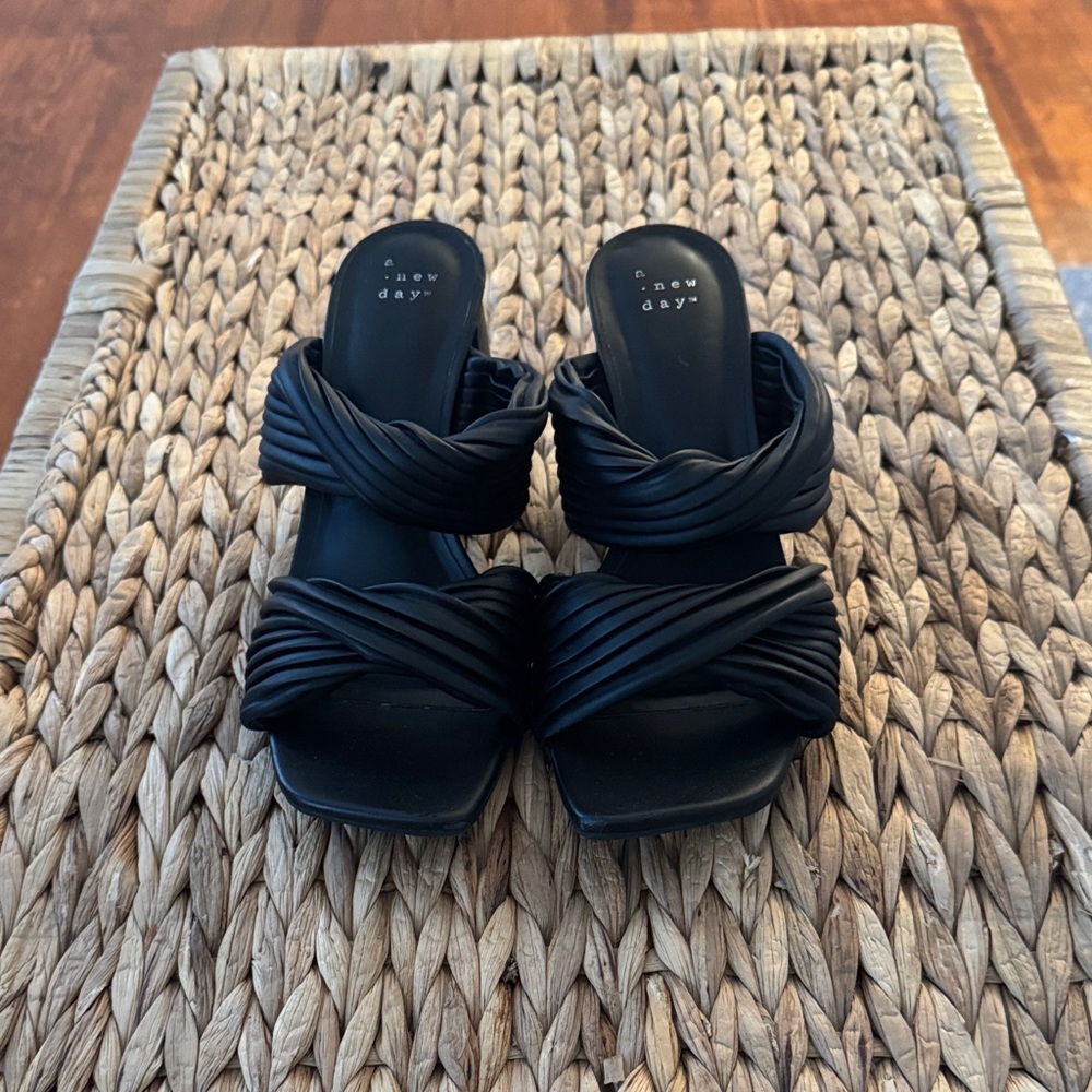 A New Day Women's Elegant Black Sandals